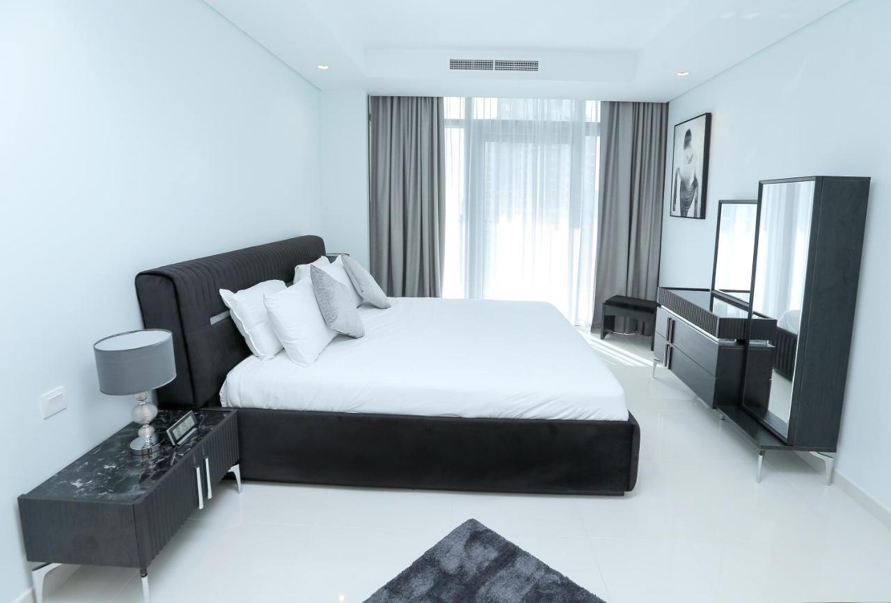 Paramount Midtown -Stunning 2 Bedroom Apt With Burj-Khalifa View Dubái Exterior foto