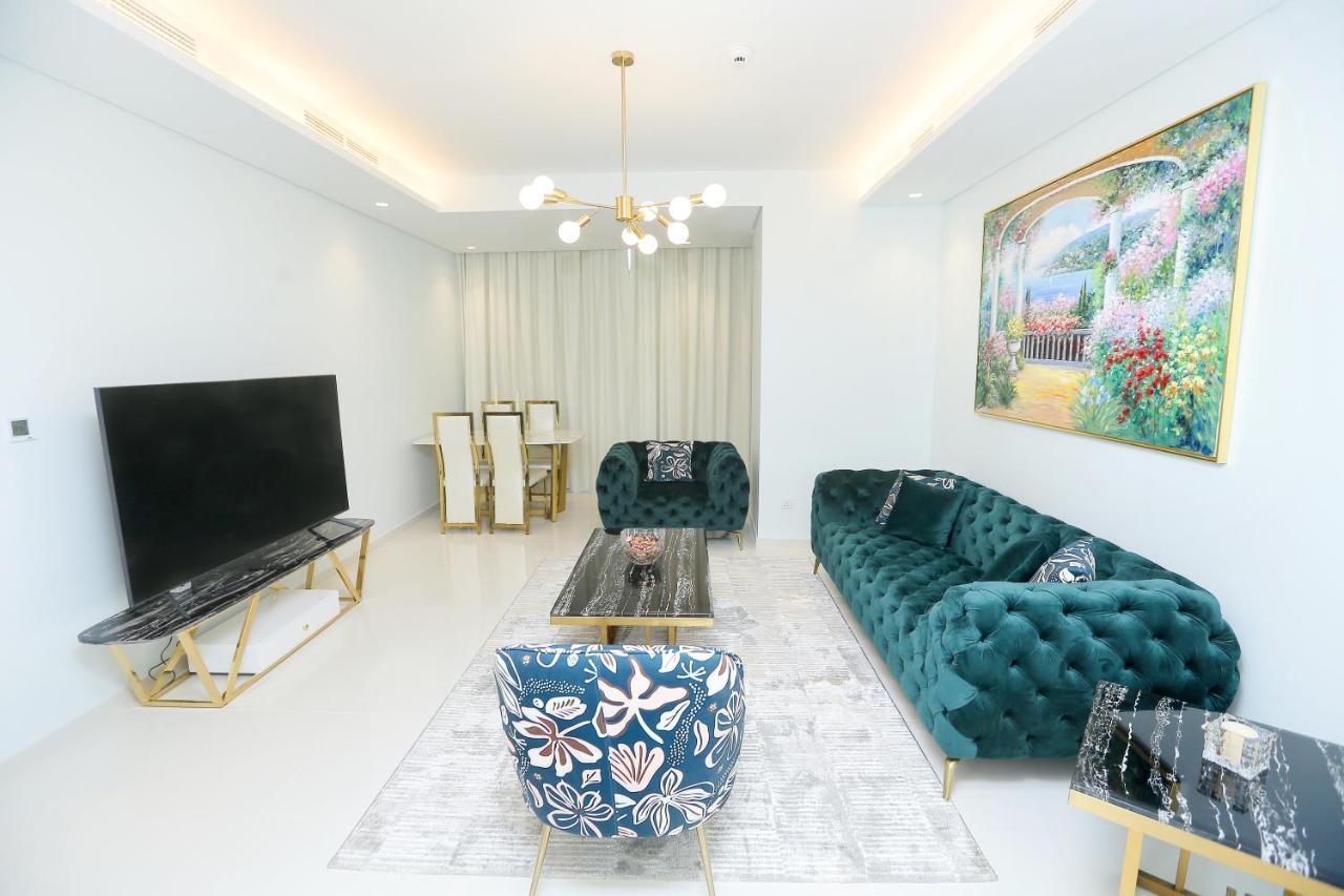 Paramount Midtown -Stunning 2 Bedroom Apt With Burj-Khalifa View Dubái Exterior foto